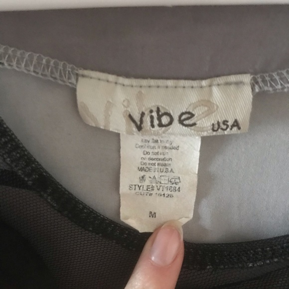 Floral top - Picture 4 of 4